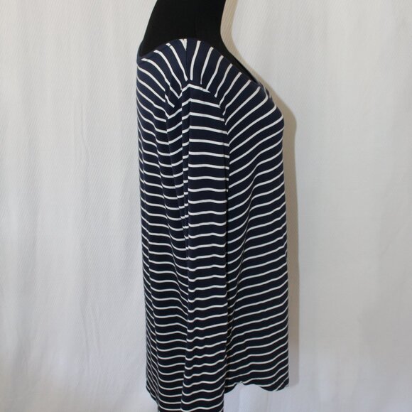 SALE GAP Scoop Neck Stripe Long Sleeve Tee Blue White Stripe Size L Large EUC - Picture 5 of 8
